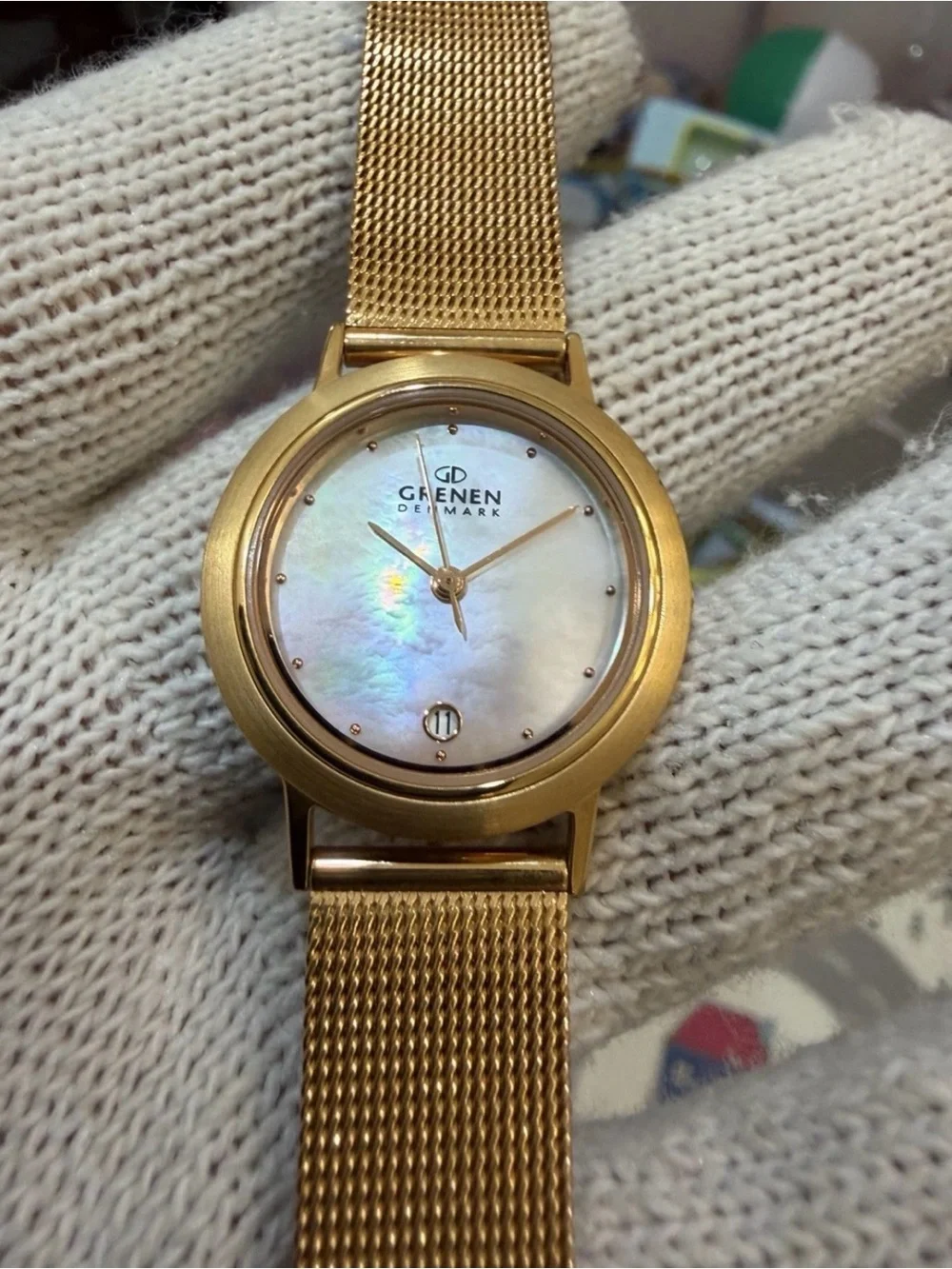 Skagen Grenen M-23SRRW Womens Watch Rose Gold Mesh Band Mother of Pearl Dial